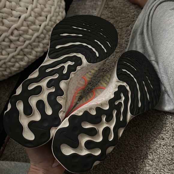 Nike infinity react - Picture 3 of 4